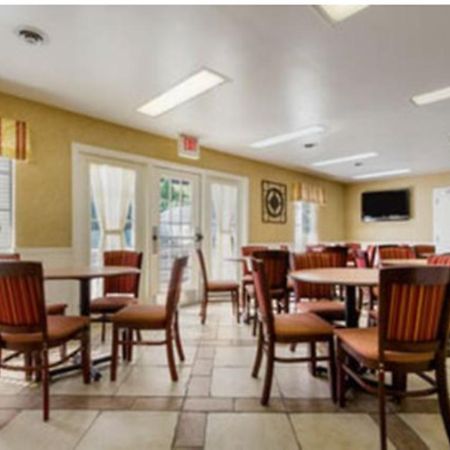 Baymont By Wyndham Greenville Restaurante foto