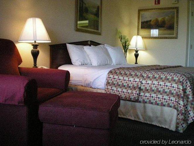 Baymont By Wyndham Greenville Quarto foto